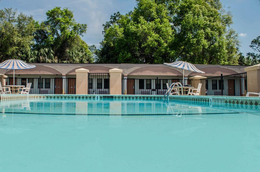 Econo Lodge Crystal River Exteriér fotografie