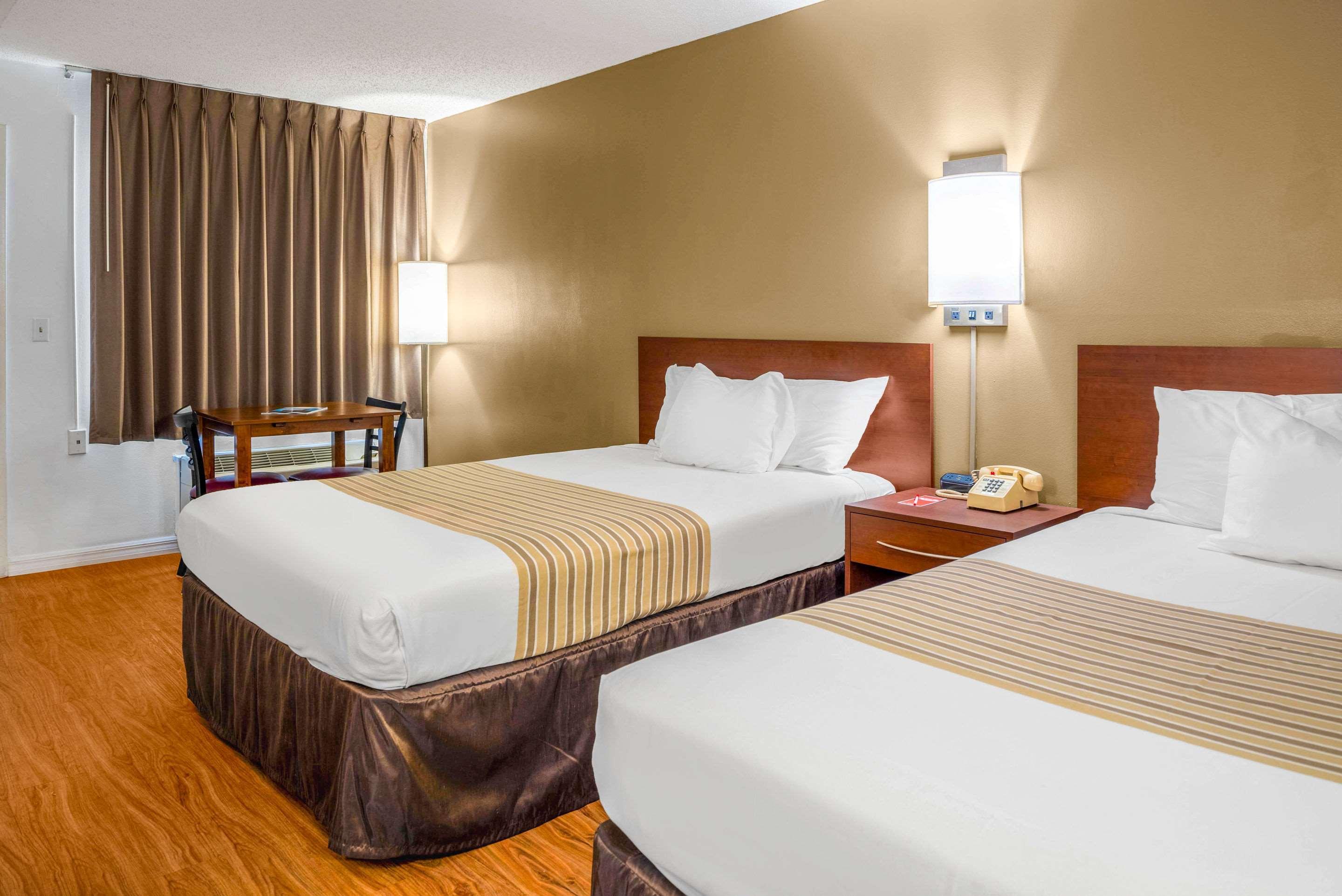Econo Lodge Crystal River Exteriér fotografie