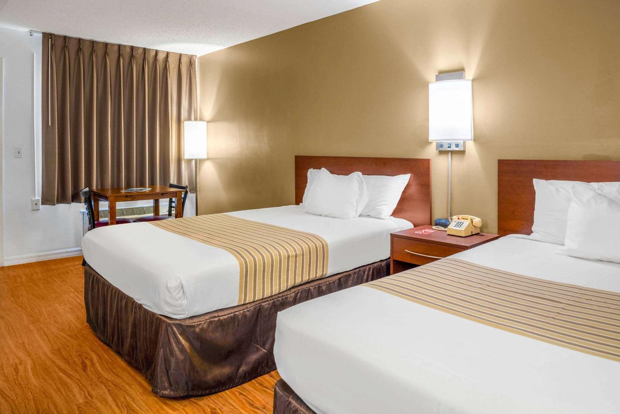 Econo Lodge Crystal River Exteriér fotografie