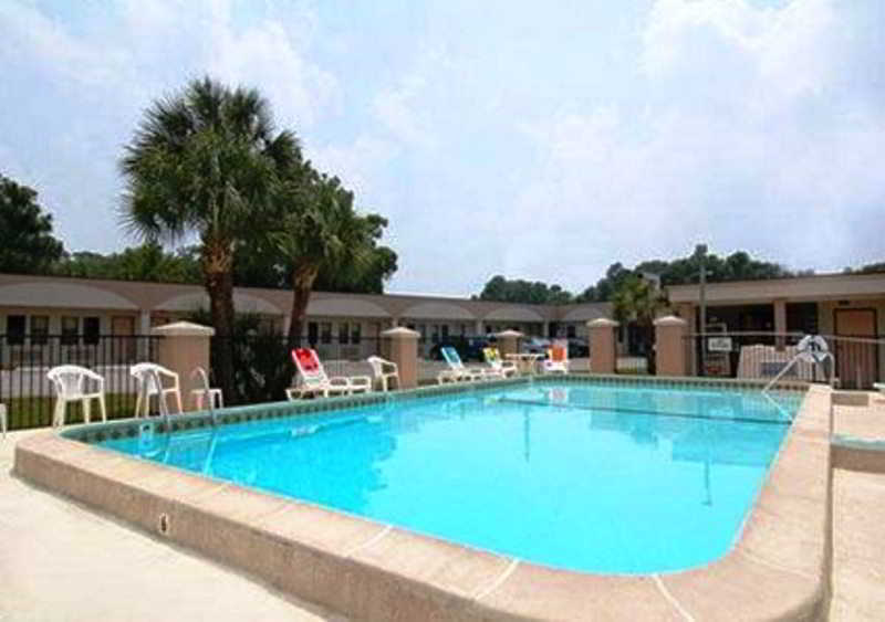 Econo Lodge Crystal River Exteriér fotografie